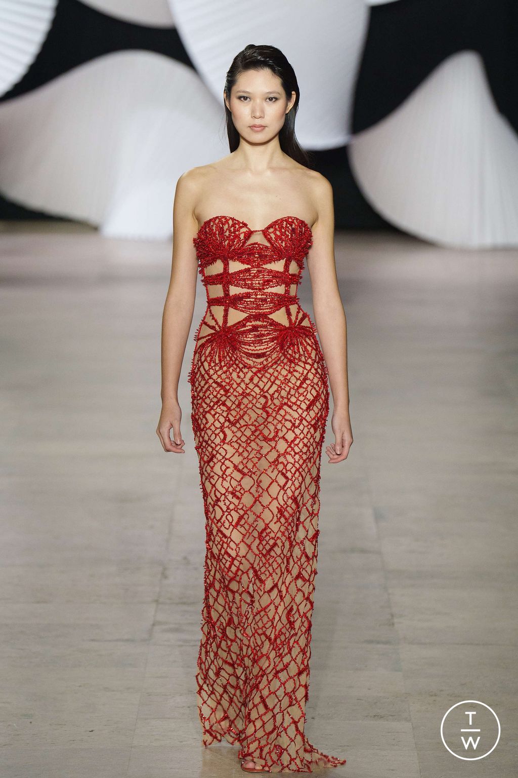 Fashion Week Paris Spring/Summer 2024 look 32 from the Tony Ward collection couture