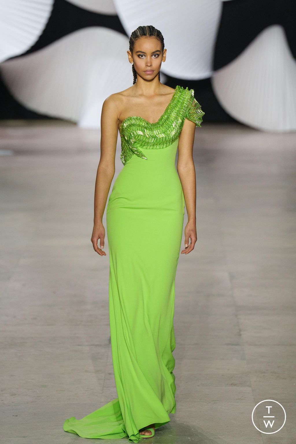 Fashion Week Paris Spring/Summer 2024 look 48 from the Tony Ward collection 高级定制