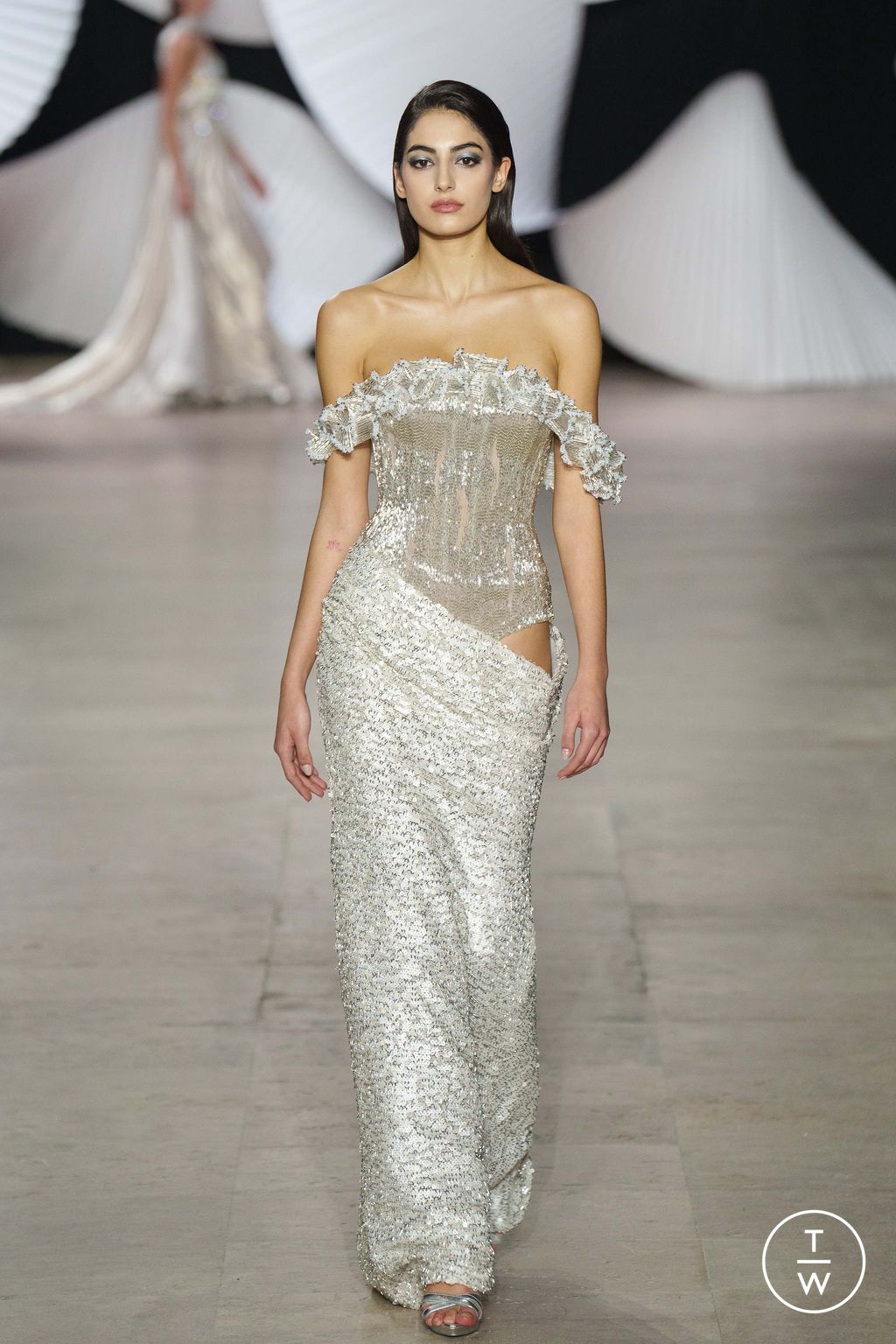 Fashion Week Paris Spring/Summer 2024 look 50 from the Tony Ward collection 高级定制