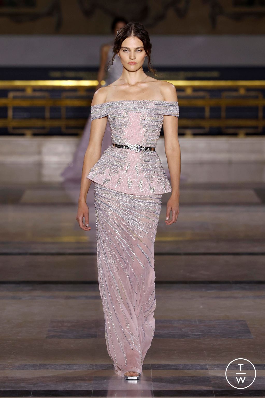 Fashion Week Paris Spring/Summer 2025 look 4 from the Tony Ward collection couture