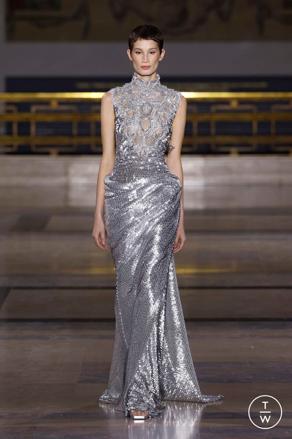 Fashion Week Paris Spring/Summer 2025 look 11 from the Tony Ward collection couture