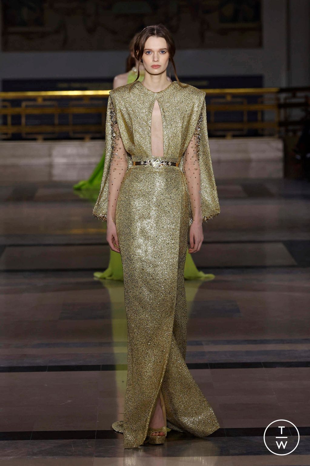 Fashion Week Paris Spring/Summer 2025 look 22 from the Tony Ward collection couture