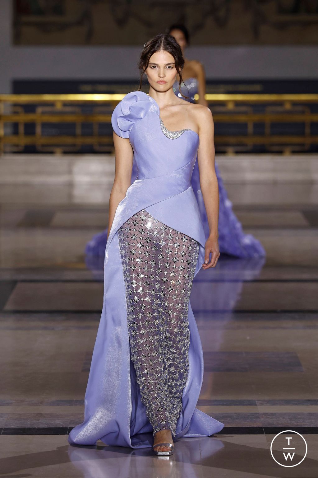 Fashion Week Paris Spring/Summer 2025 look 29 from the Tony Ward collection couture