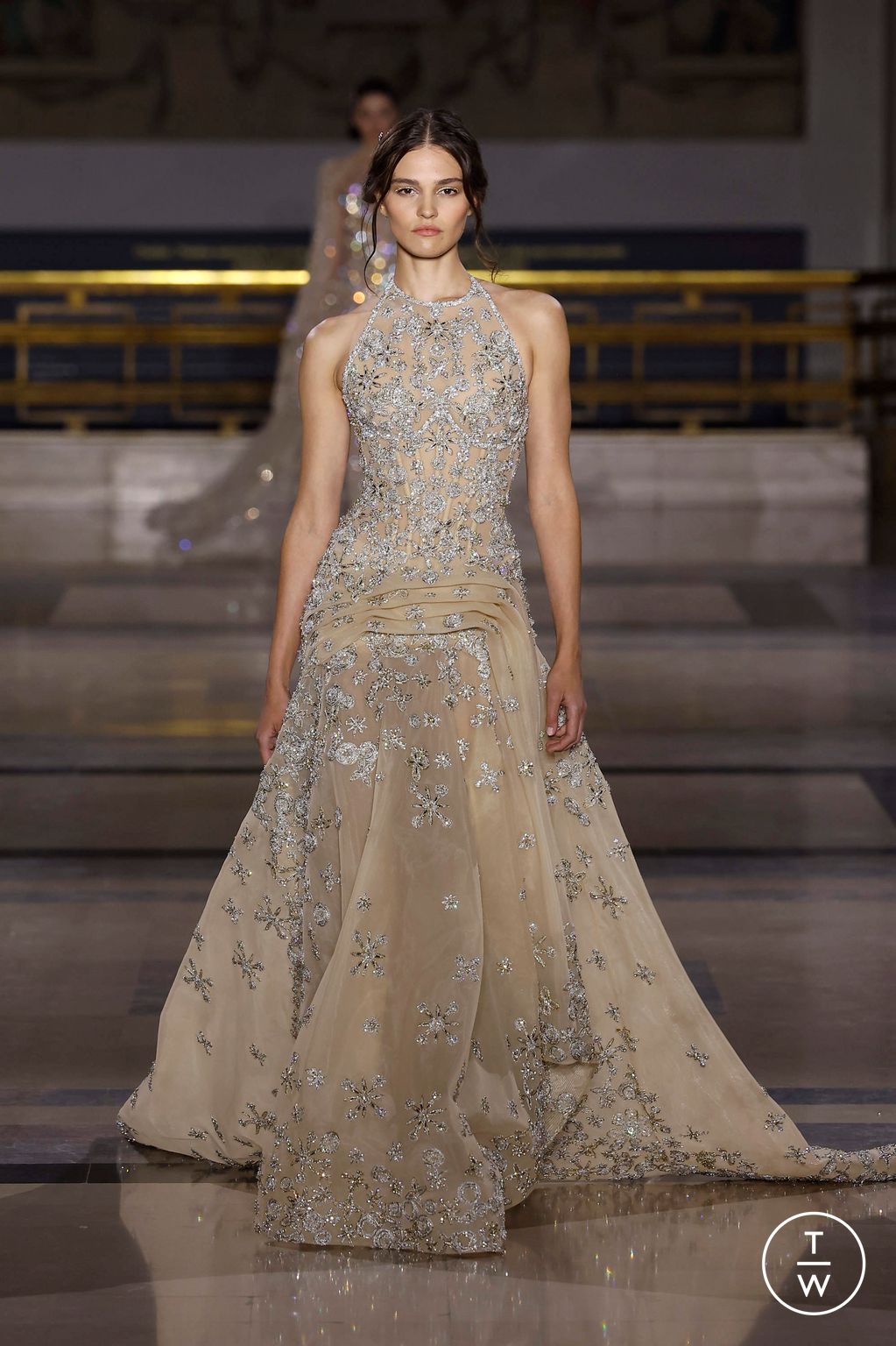 Fashion Week Paris Spring/Summer 2025 look 55 from the Tony Ward collection couture