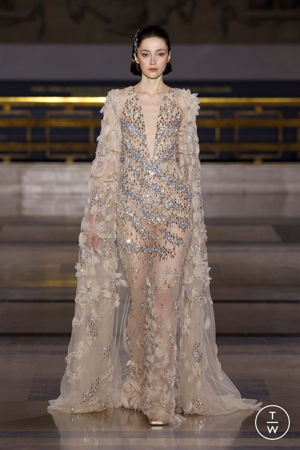 Fashion Week Paris Spring/Summer 2025 look 56 from the Tony Ward collection couture