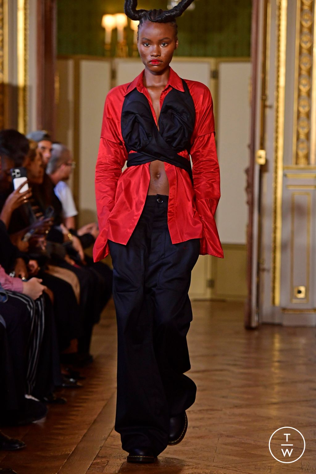 Fashion Week Paris Spring/Summer 2024 look 8 from the Torisheju collection womenswear