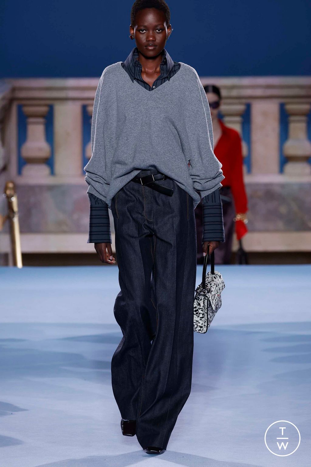 Fashion Week New York Fall/Winter 2023 look 11 from the Tory Burch collection womenswear