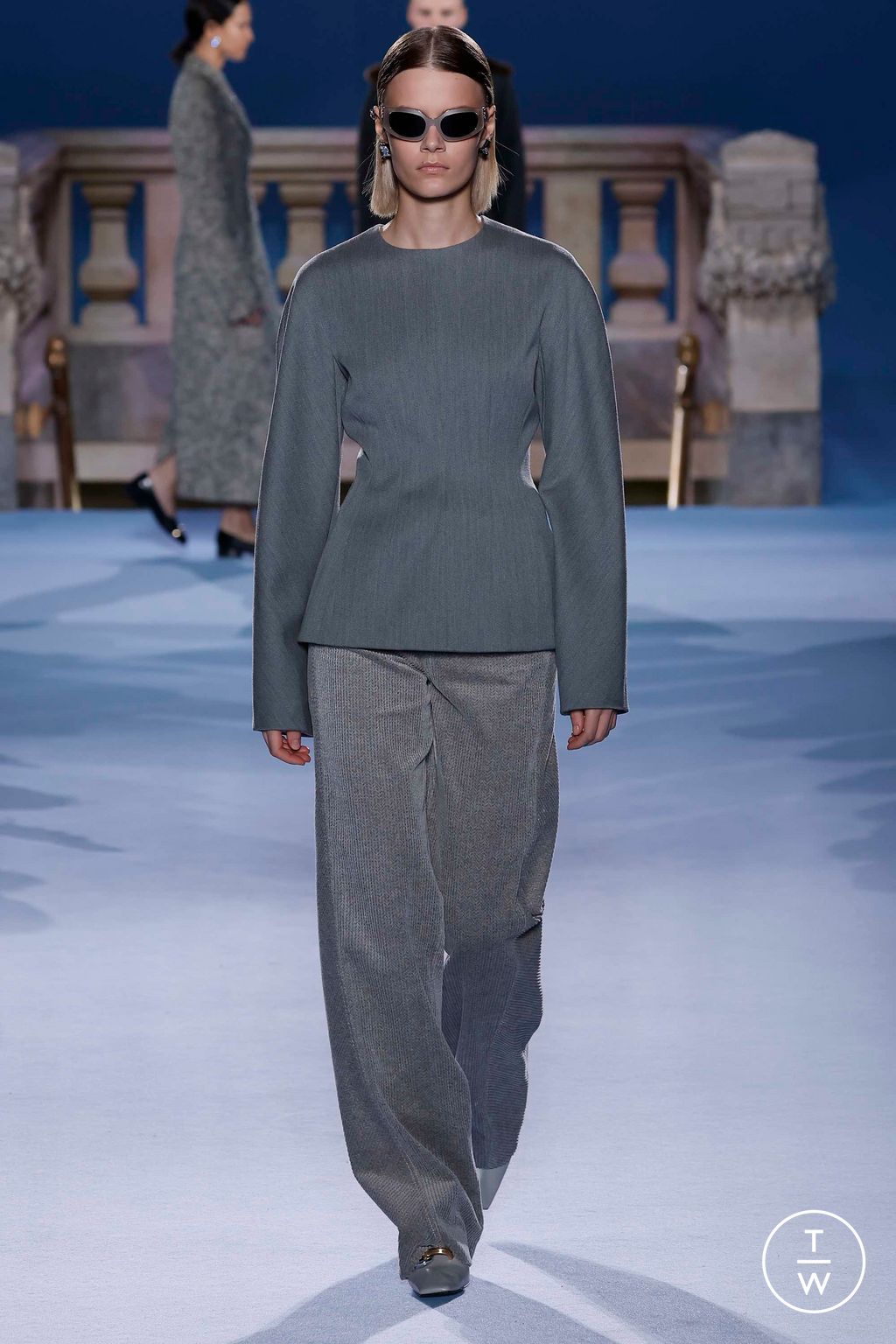 Fashion Week New York Fall/Winter 2023 look 20 from the Tory Burch collection 女装