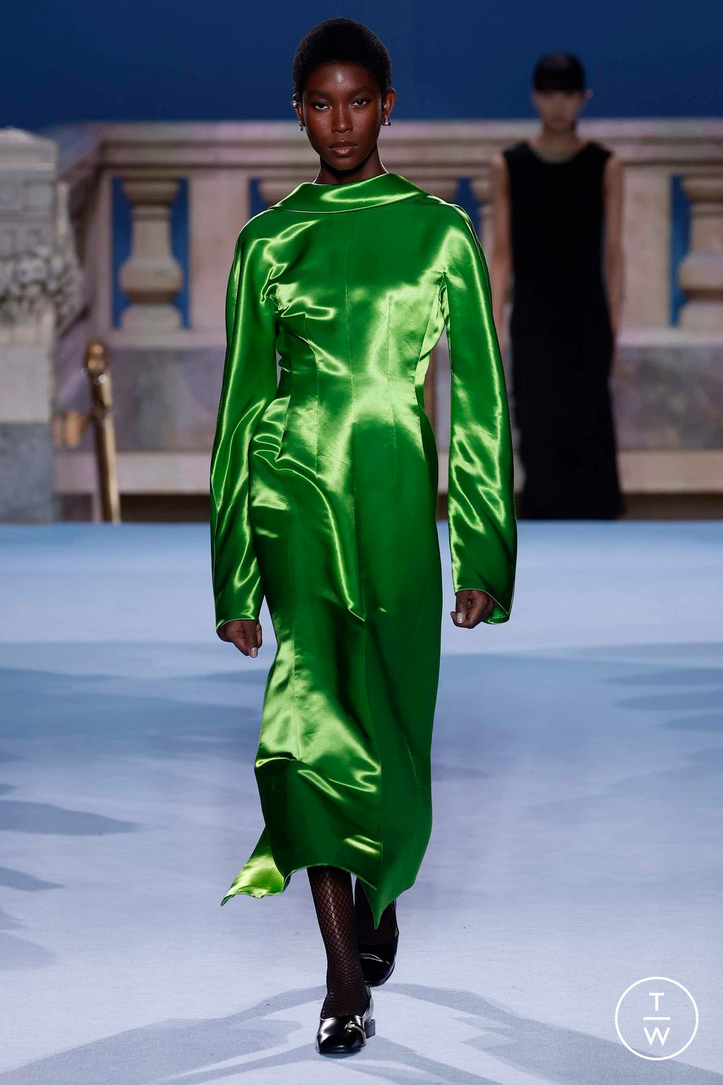 Fashion Week New York Fall/Winter 2023 look 22 from the Tory Burch collection womenswear