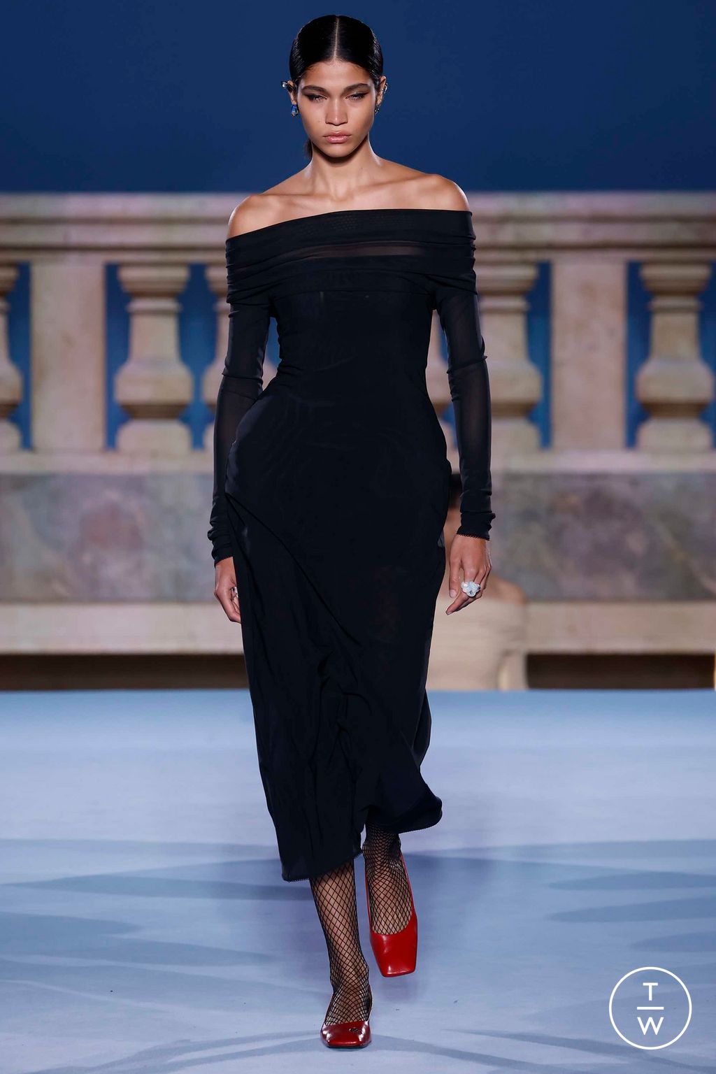 Fashion Week New York Fall/Winter 2023 look 26 from the Tory Burch collection womenswear