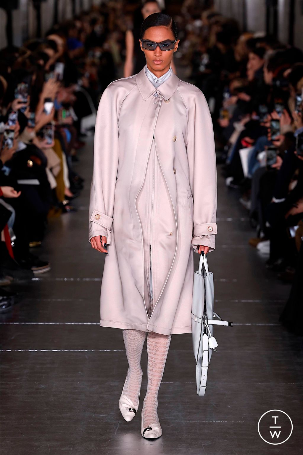 Fashion Week New York Fall/Winter 2024 look 7 from the Tory Burch collection womenswear