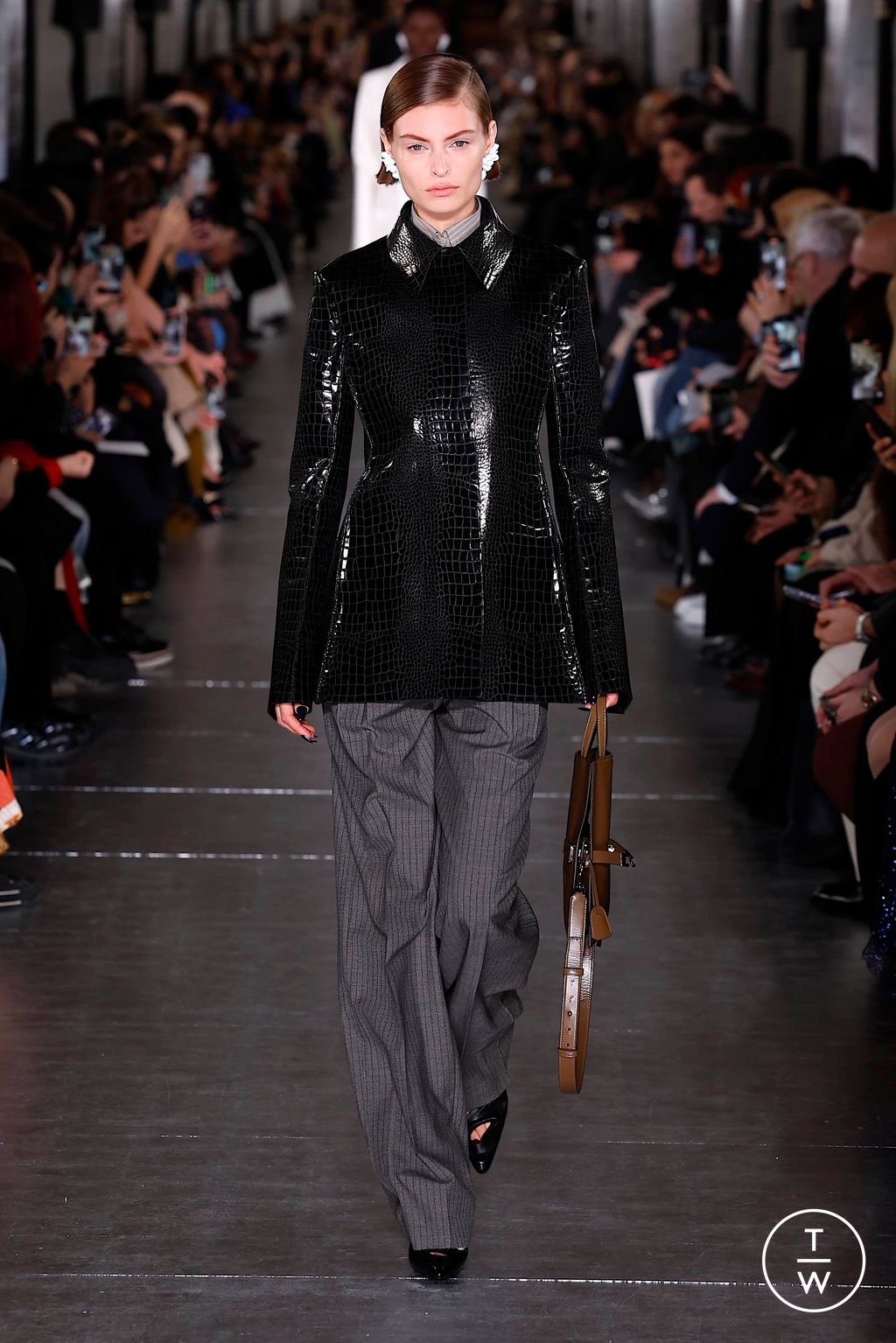 Fashion Week New York Fall/Winter 2024 look 10 from the Tory Burch collection womenswear