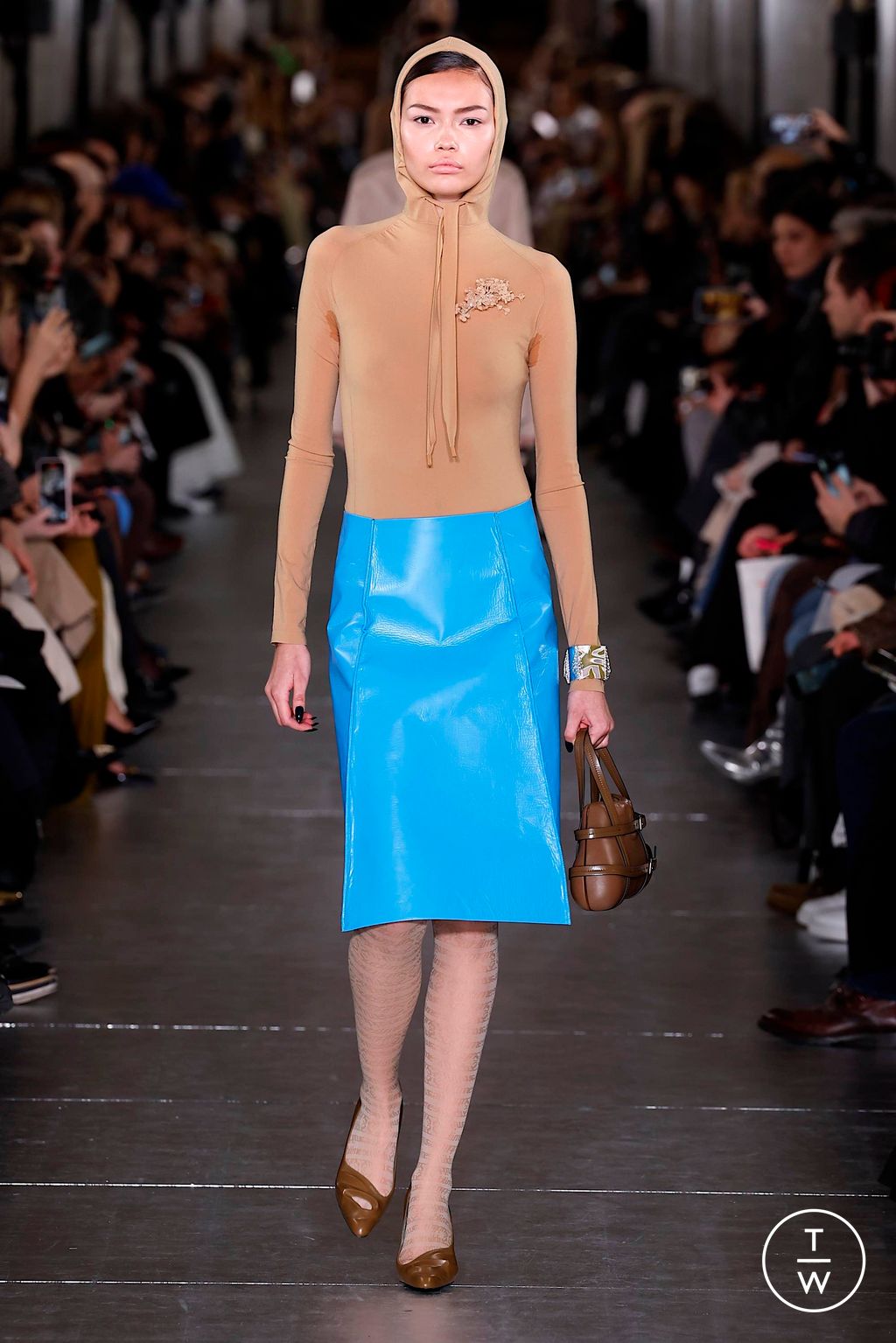 Fashion Week New York Fall/Winter 2024 look 17 from the Tory Burch collection womenswear