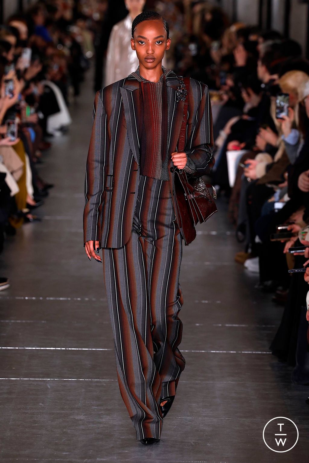 Fashion Week New York Fall/Winter 2024 look 23 from the Tory Burch collection womenswear