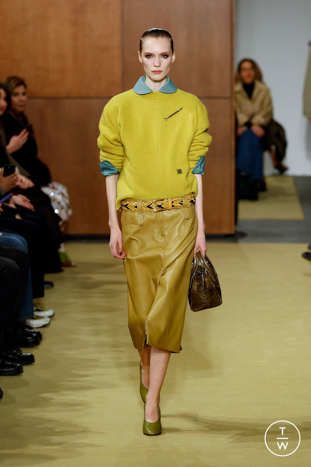 Fashion Week New York Fall/Winter 2026 look 3 from the Tory Burch collection womenswear
