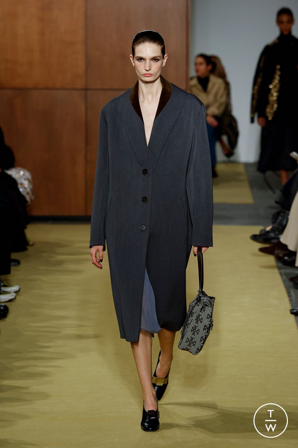 Fashion Week New York Fall/Winter 2026 look 10 from the Tory Burch collection womenswear