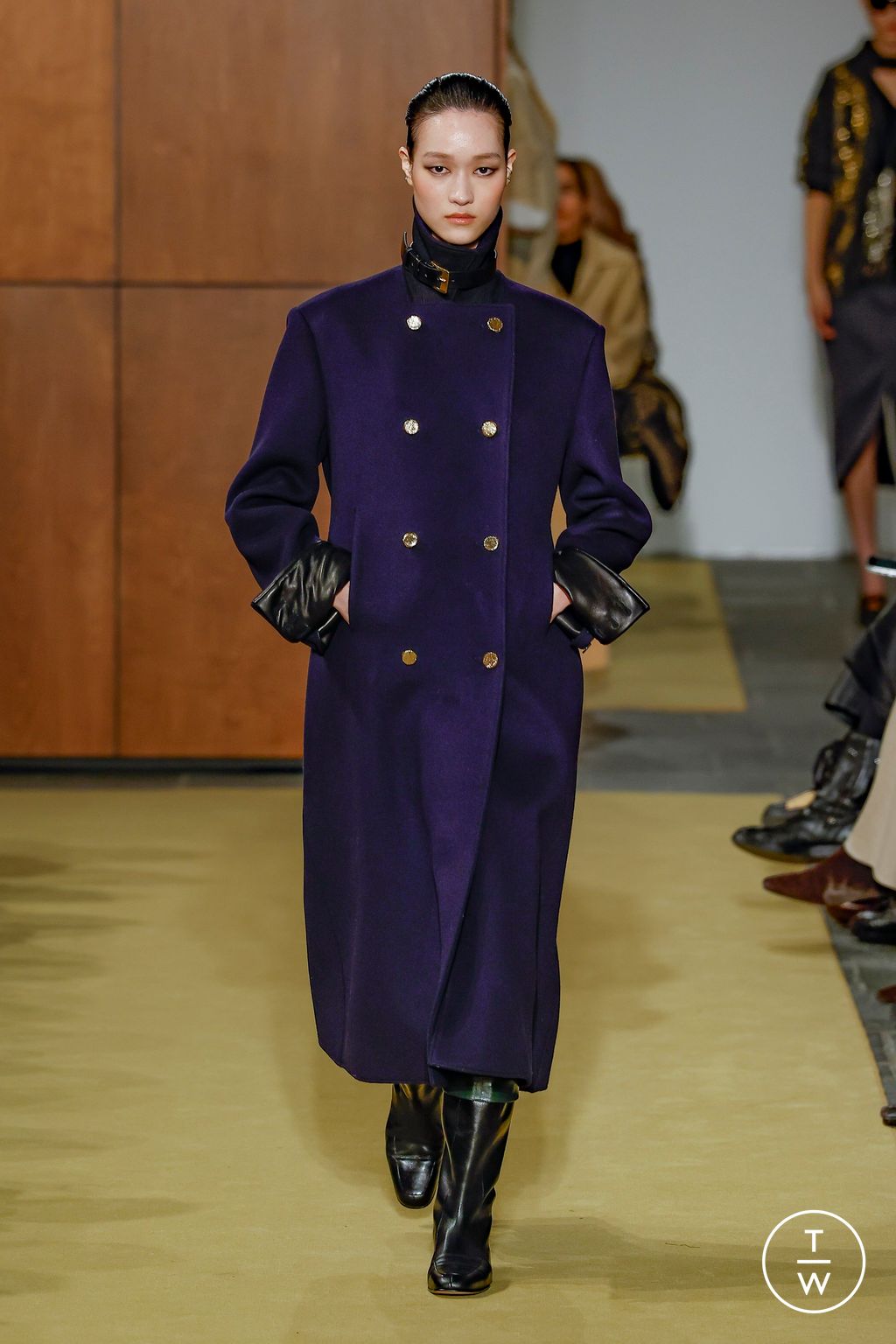 Fashion Week New York Fall/Winter 2026 look 12 from the Tory Burch collection womenswear