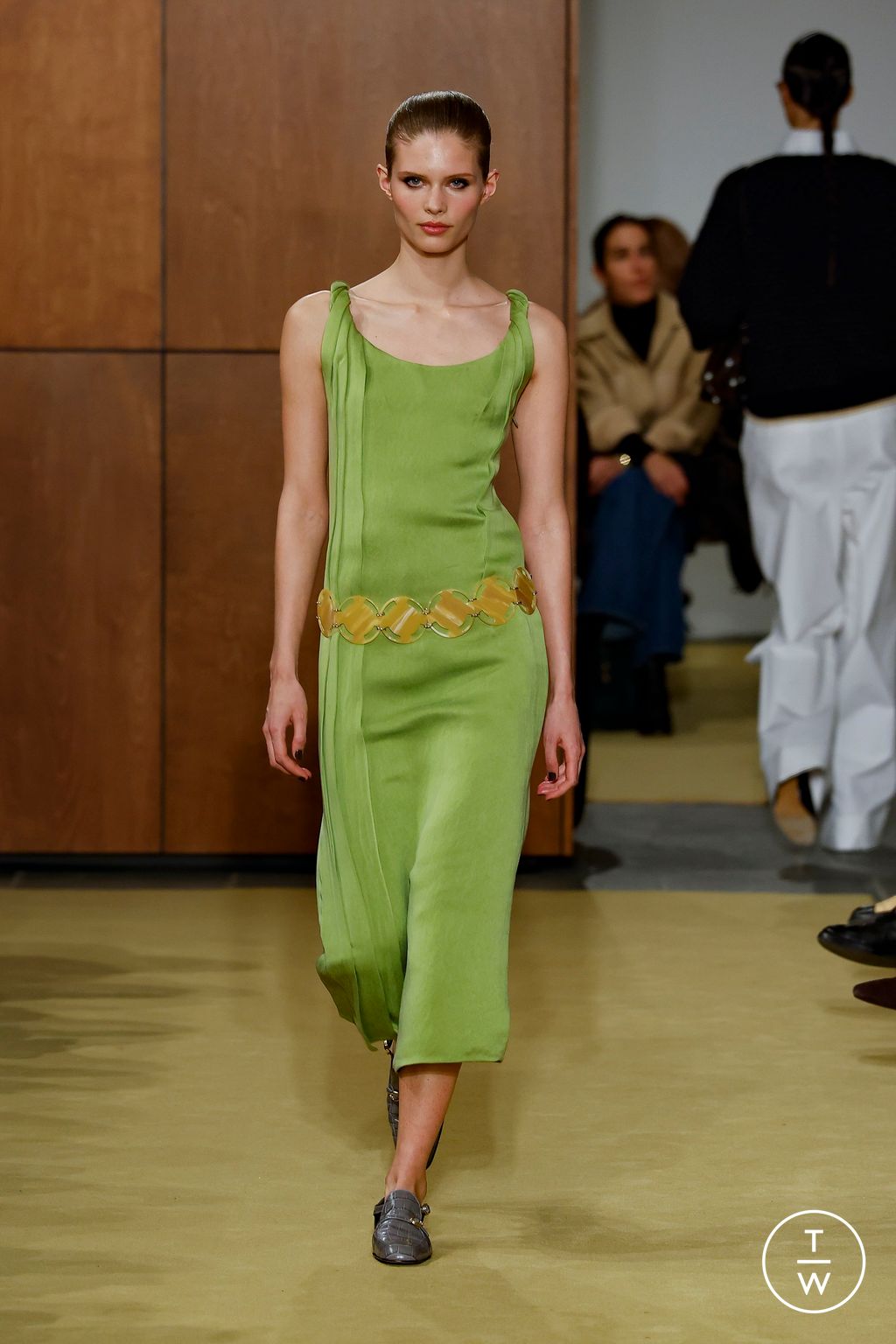 Fashion Week New York Fall/Winter 2026 look 23 from the Tory Burch collection womenswear