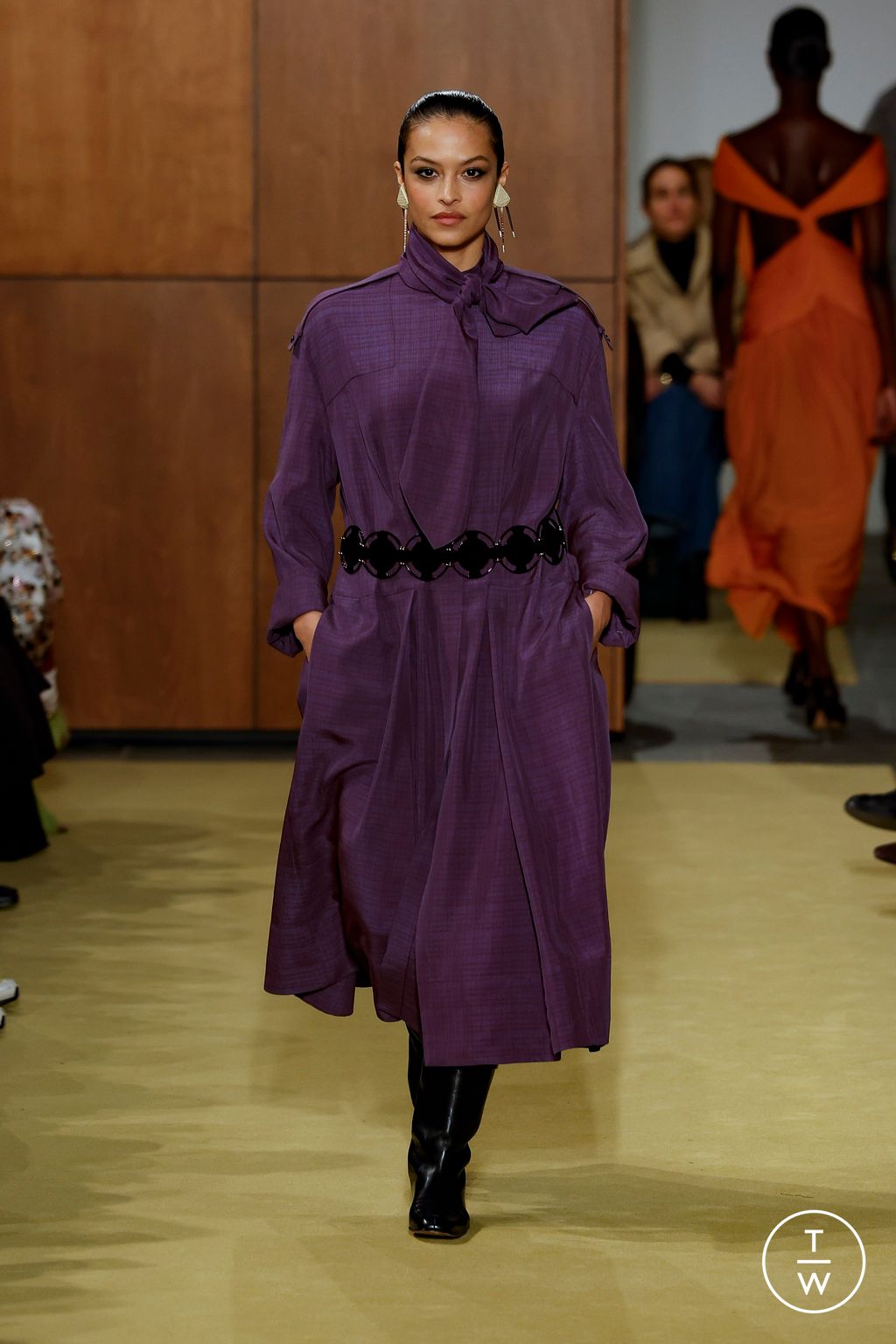 Fashion Week New York Fall/Winter 2026 look 33 from the Tory Burch collection womenswear
