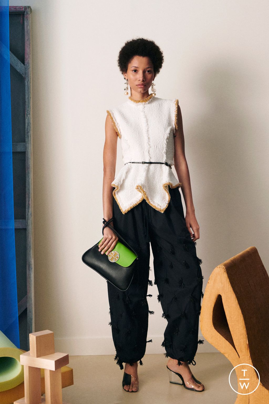 Fashion Week New York Resort 2023 look 18 from the Tory Burch collection womenswear