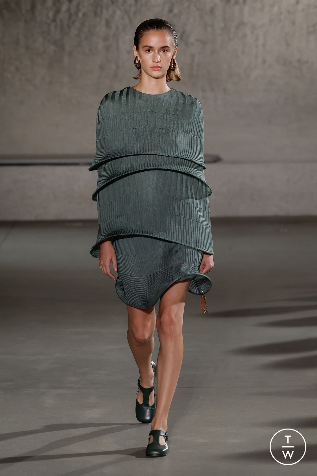 Fashion Week New York Spring/Summer 2024 look 10 de la collection Tory Burch womenswear