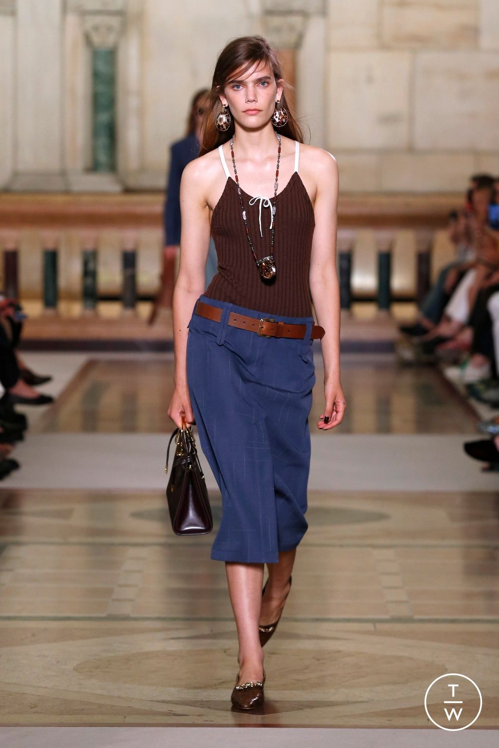 Fashion Week New York Spring/Summer 2026 look 3 from the Tory Burch collection womenswear
