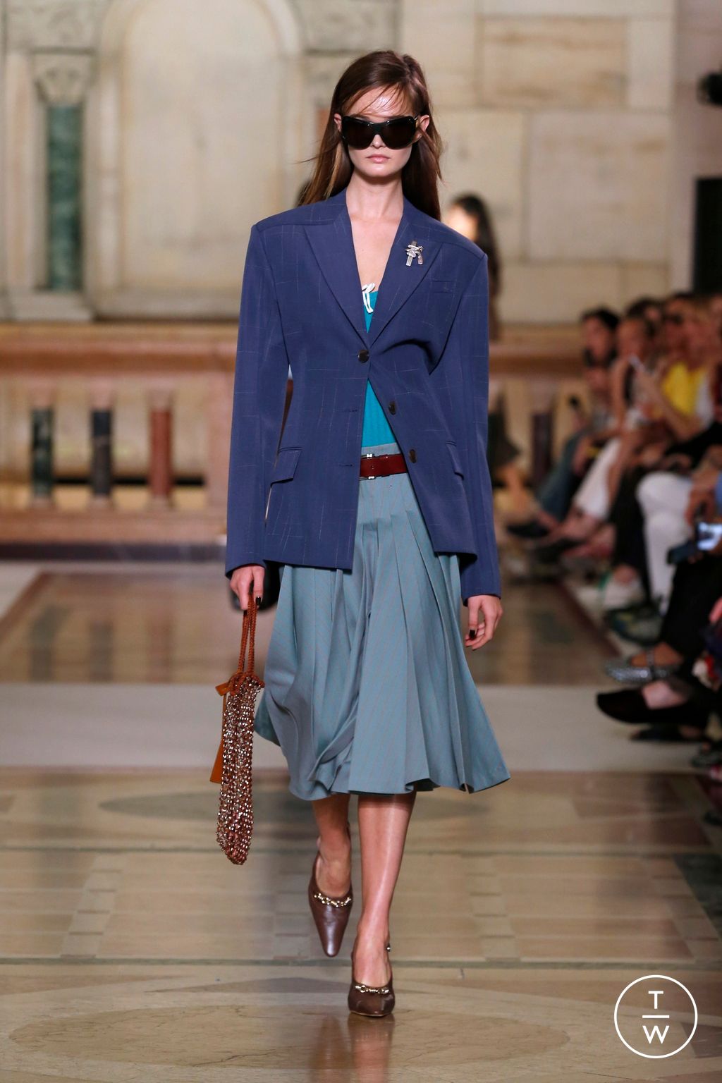 Fashion Week New York Spring/Summer 2026 look 4 from the Tory Burch collection womenswear