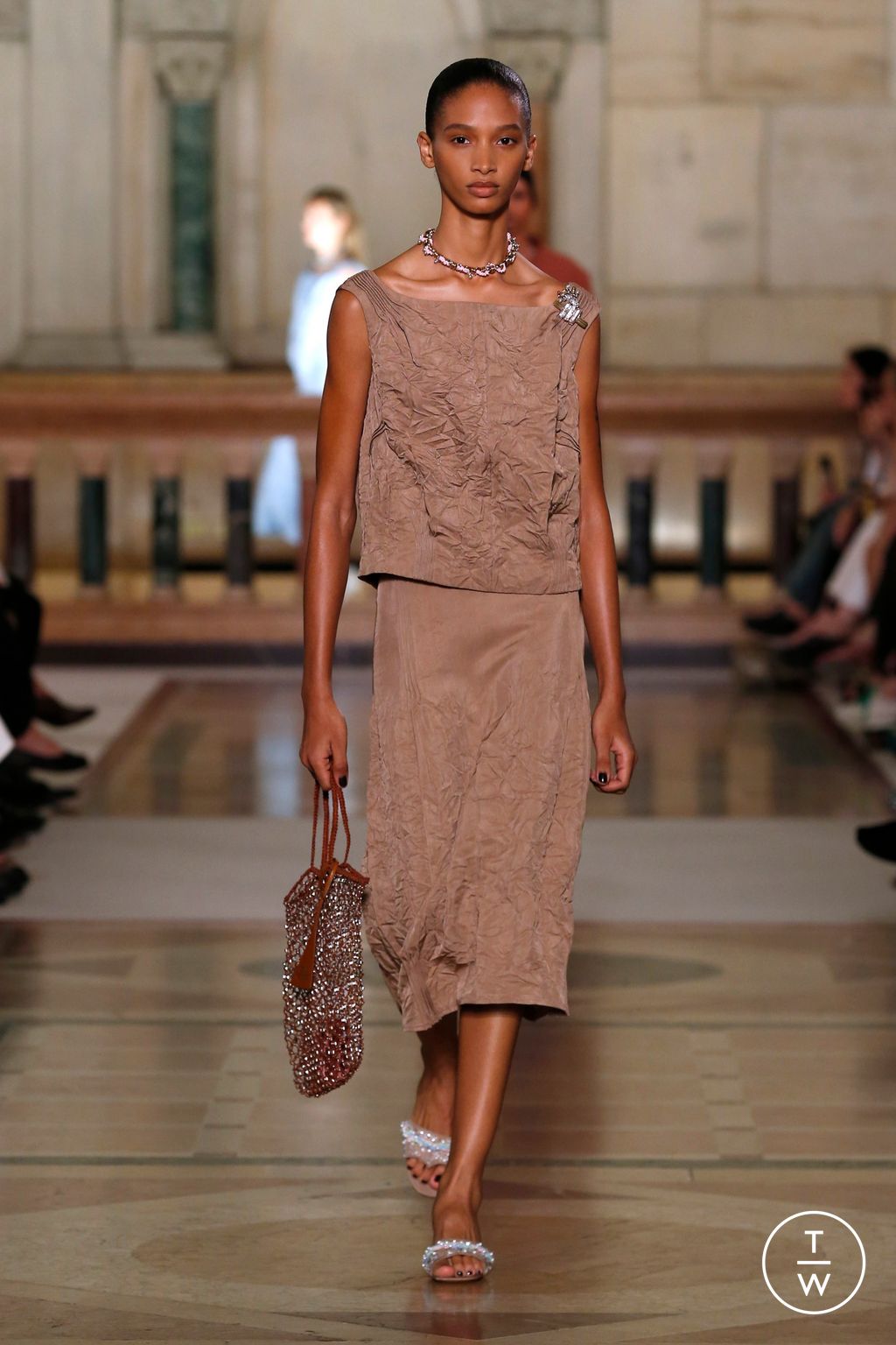 Fashion Week New York Spring/Summer 2026 look 27 from the Tory Burch collection womenswear