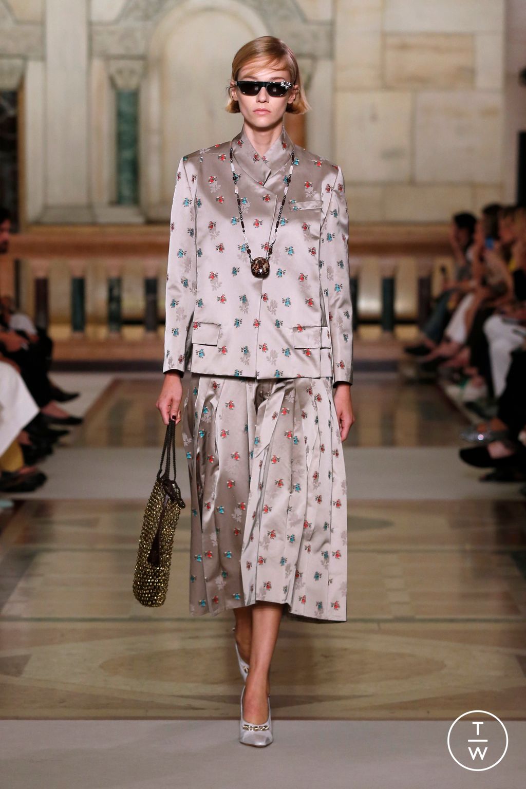 Fashion Week New York Spring/Summer 2026 look 34 from the Tory Burch collection womenswear