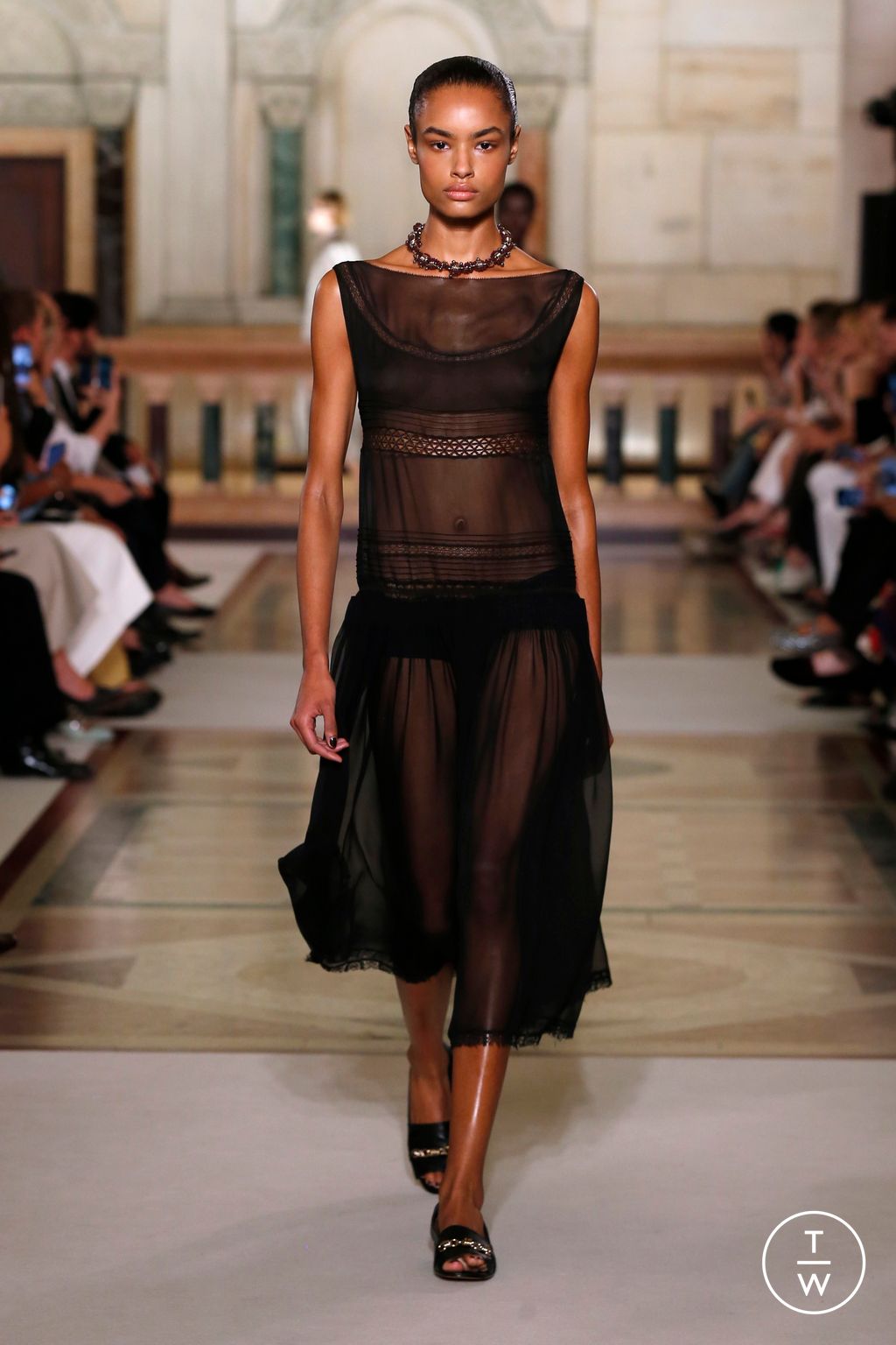 Fashion Week New York Spring/Summer 2026 look 38 de la collection Tory Burch womenswear