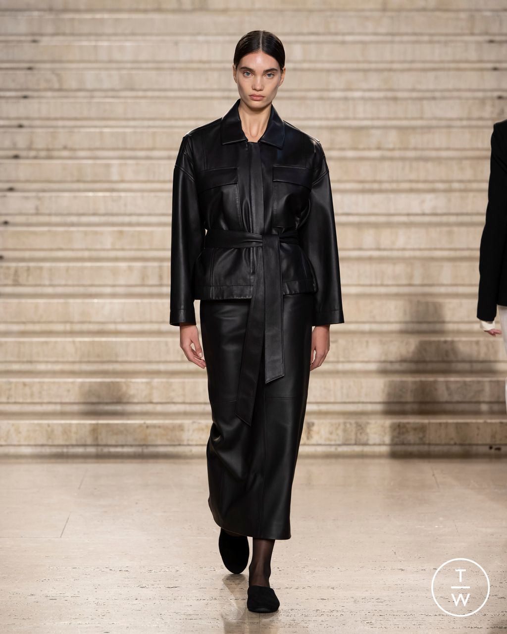 Fashion Week London Fall/Winter 2023 look 10 from the Tove collection 女装