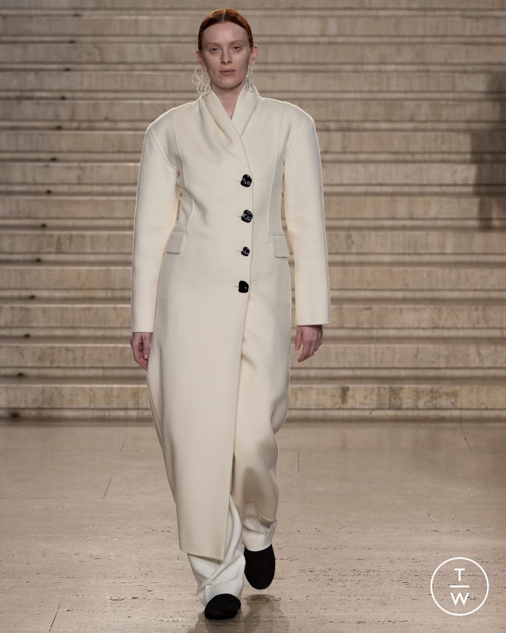 Fashion Week London Fall/Winter 2023 look 21 from the Tove collection 女装