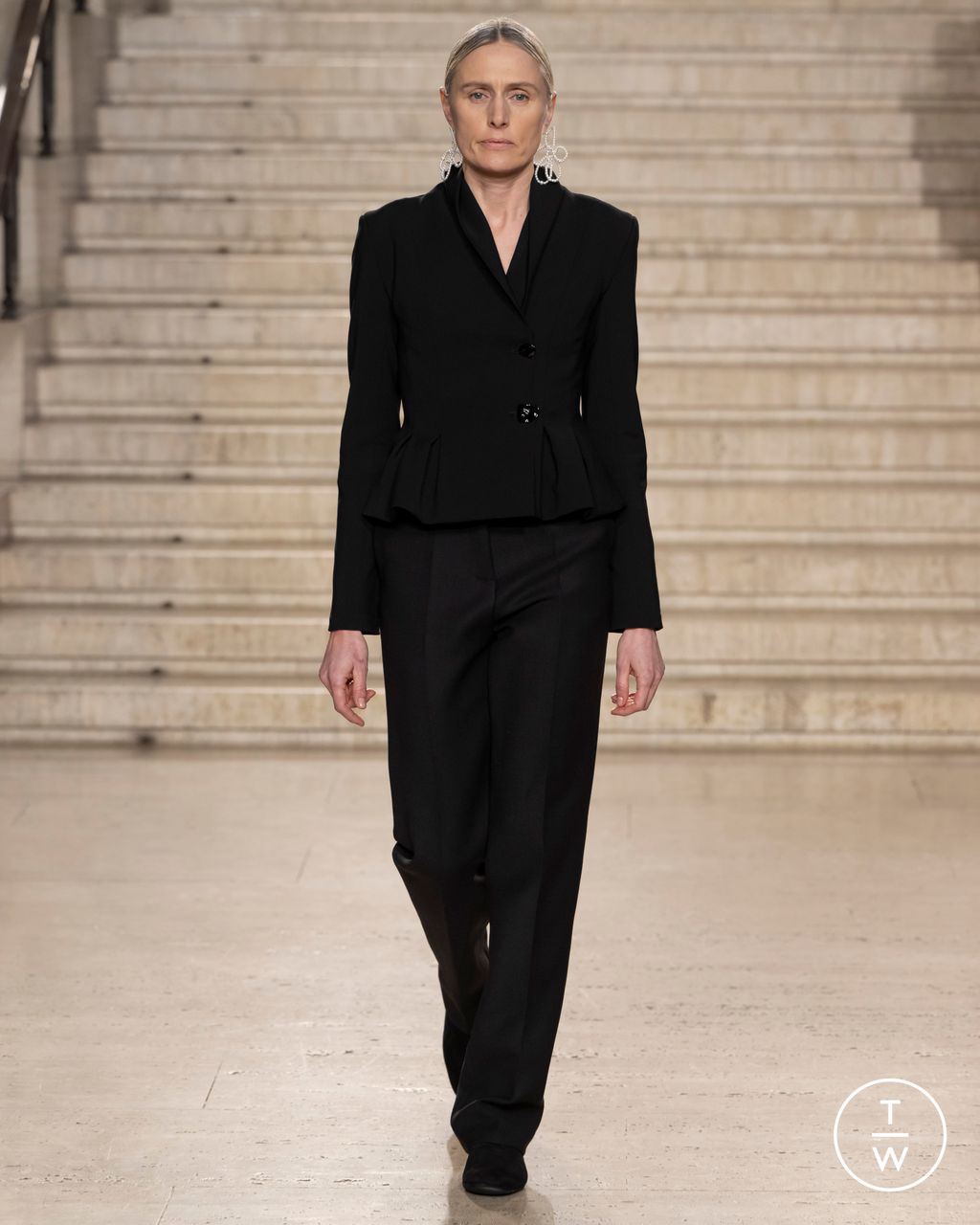 Fashion Week London Fall/Winter 2023 look 26 from the Tove collection 女装