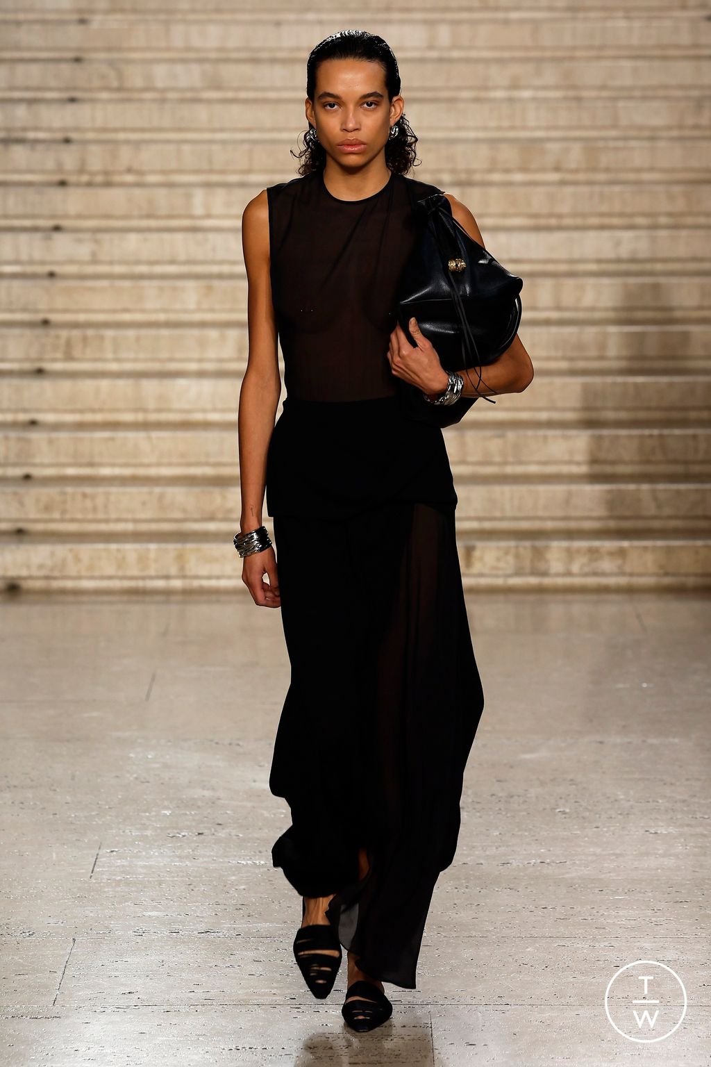 Fashion Week London Spring/Summer 2025 look 2 de la collection Tove womenswear