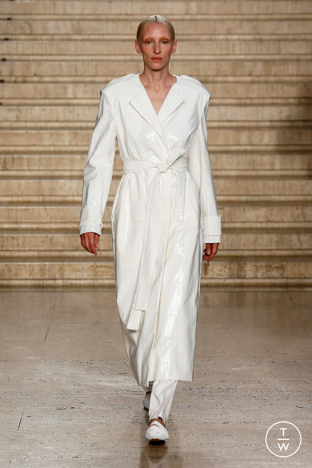 Fashion Week London Spring/Summer 2025 look 3 de la collection Tove womenswear