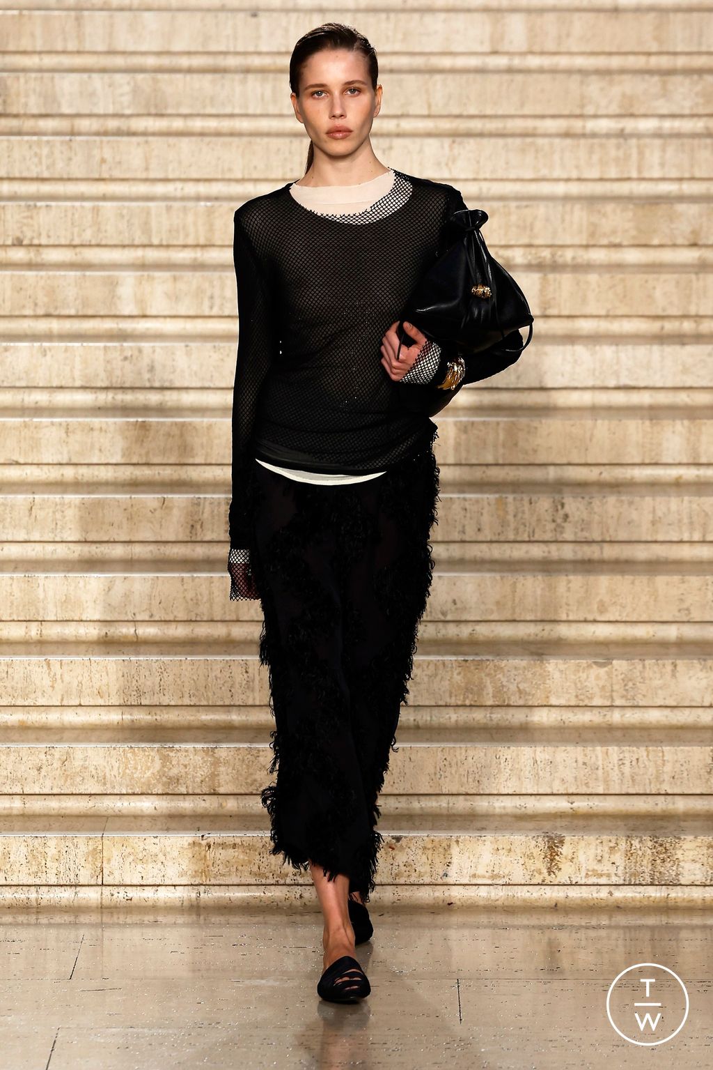 Fashion Week London Spring/Summer 2025 look 15 from the Tove collection womenswear