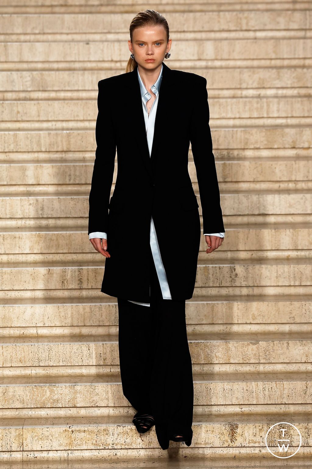 Fashion Week London Spring/Summer 2025 look 23 from the Tove collection womenswear