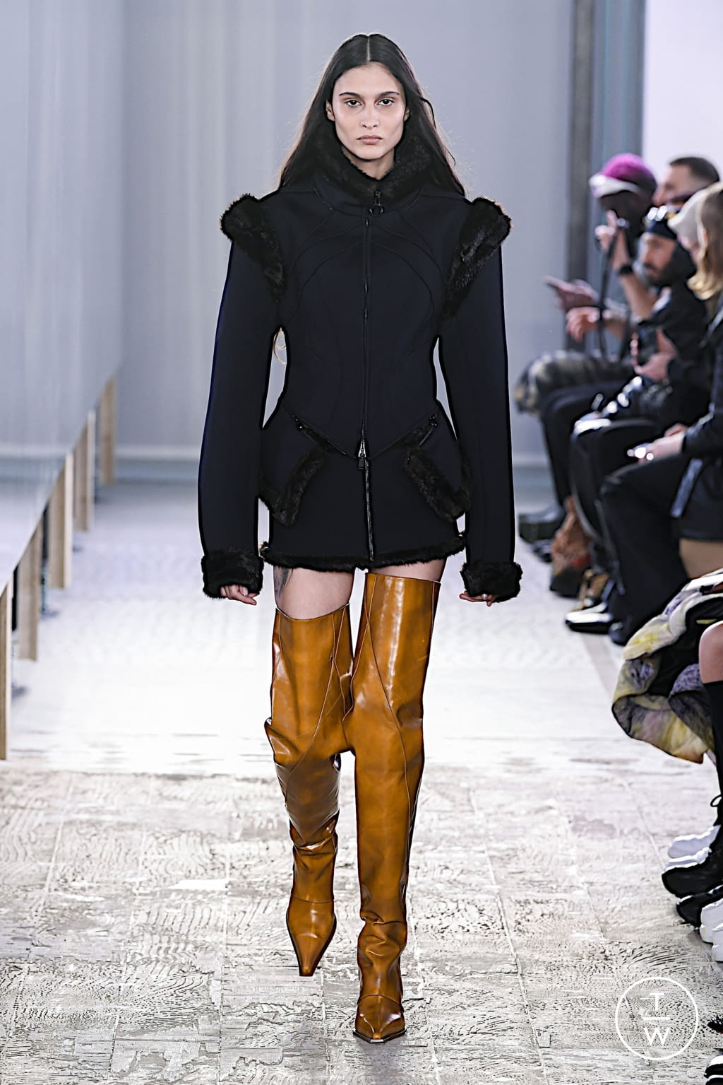 Fashion Week Milan Fall/Winter 2022 look 12 from the Trussardi collection 女装