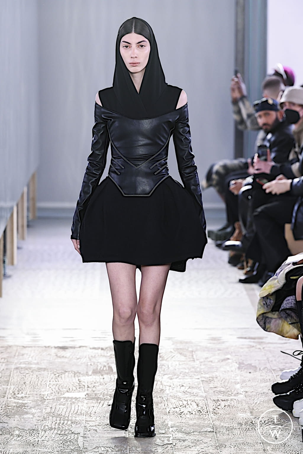 Fashion Week Milan Fall/Winter 2022 look 33 from the Trussardi collection womenswear