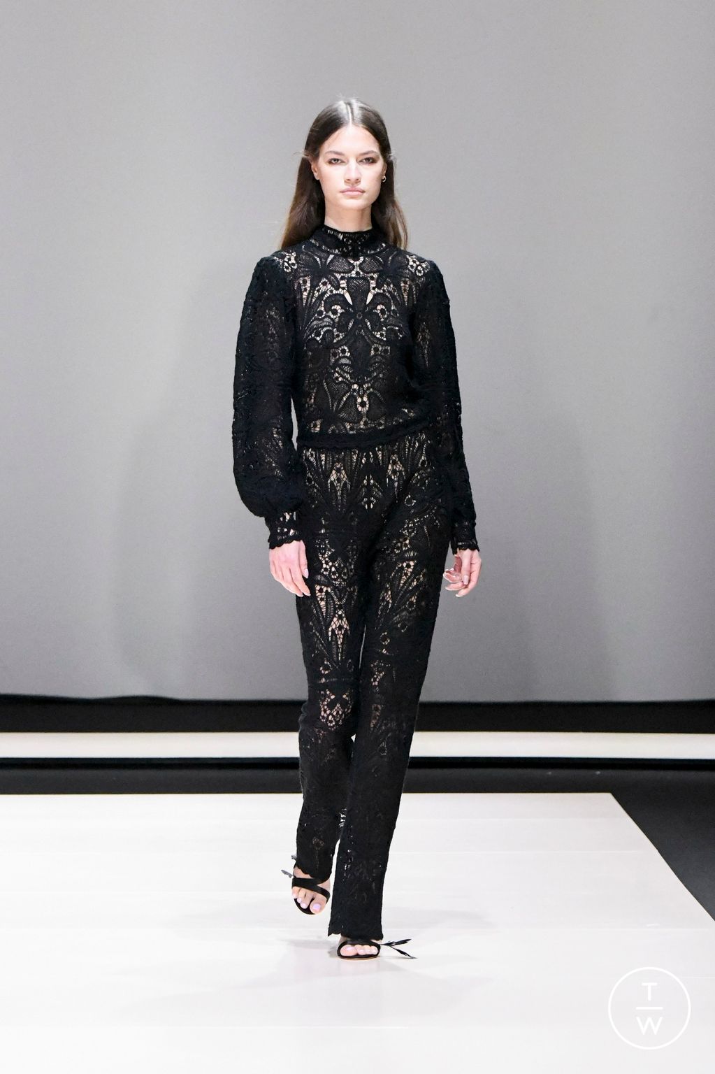 Fashion Week Milan Fall/Winter 2024 look 10 from the TWINSET collection womenswear