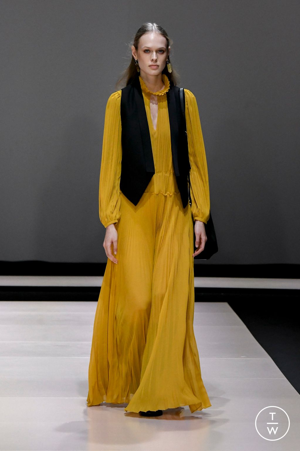 Fashion Week Milan Fall/Winter 2024 look 17 de la collection TWINSET womenswear
