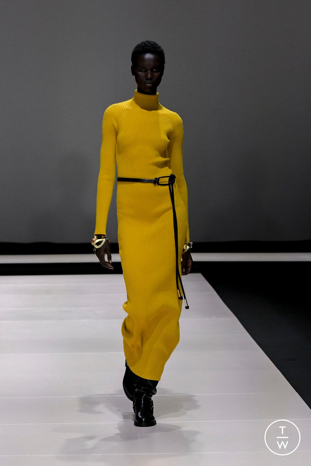 Fashion Week Milan Fall/Winter 2024 look 19 from the TWINSET collection womenswear