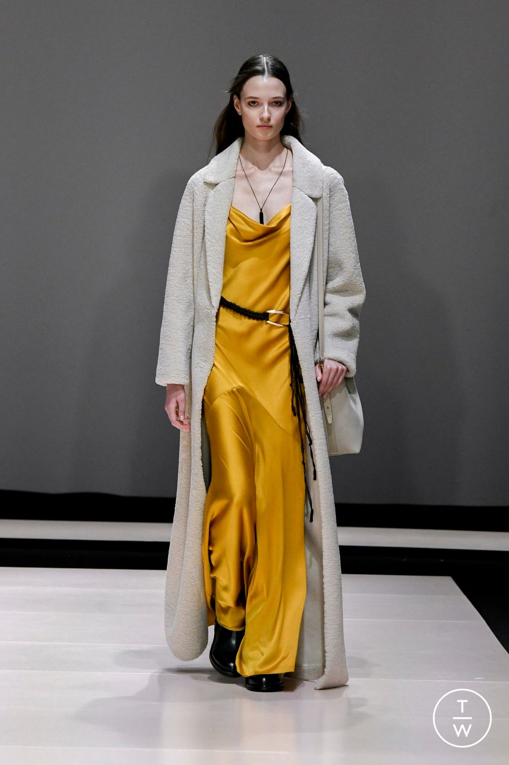 Fashion Week Milan Fall/Winter 2024 look 25 from the TWINSET collection womenswear