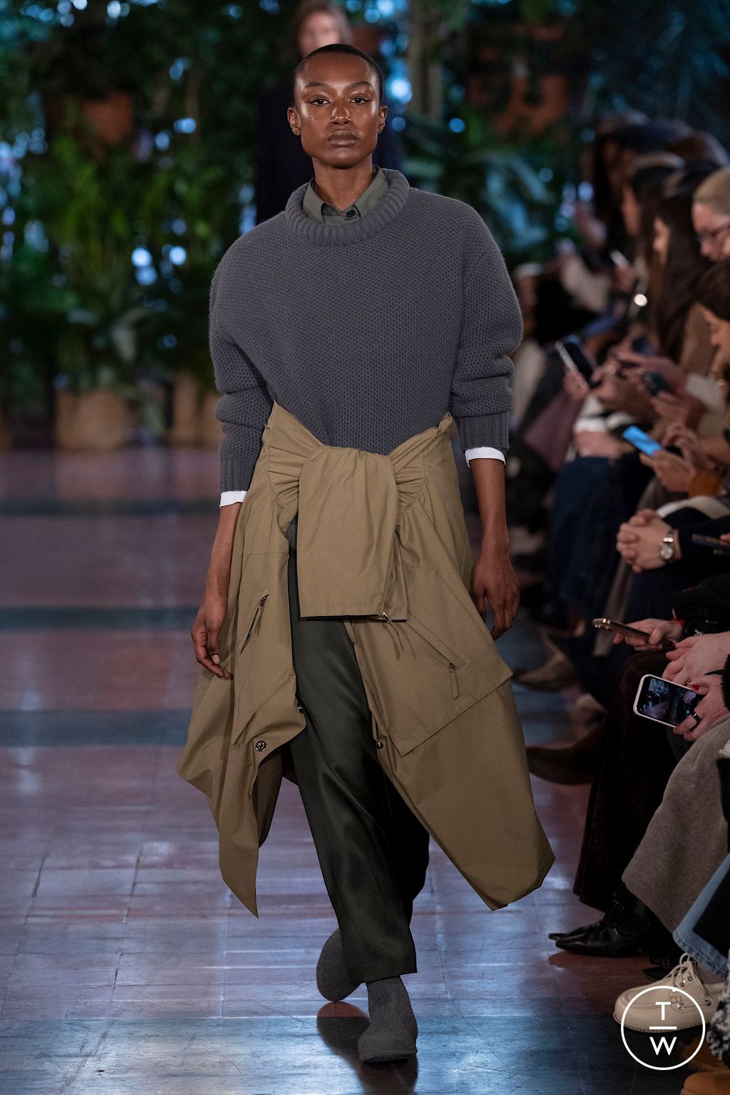 Fashion Week New York Fall/Winter 2025 look 2 from the TWP collection 女装