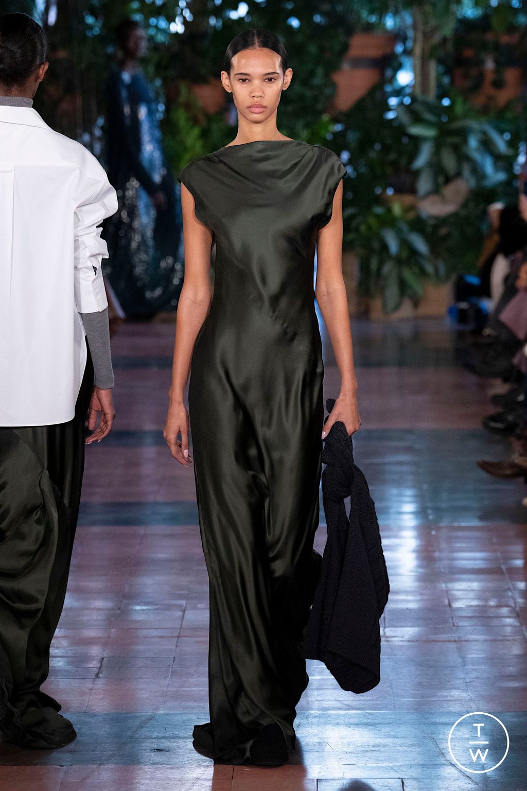 Fashion Week New York Fall/Winter 2025 look 26 from the TWP collection womenswear