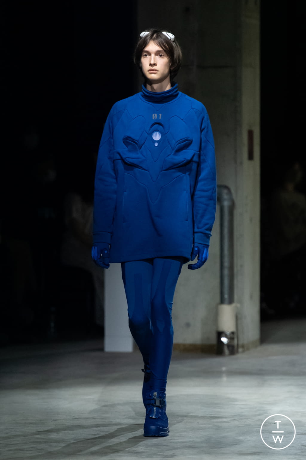 Fashion Week Paris Fall/Winter 2021 look 14 from the Undercover collection 女装