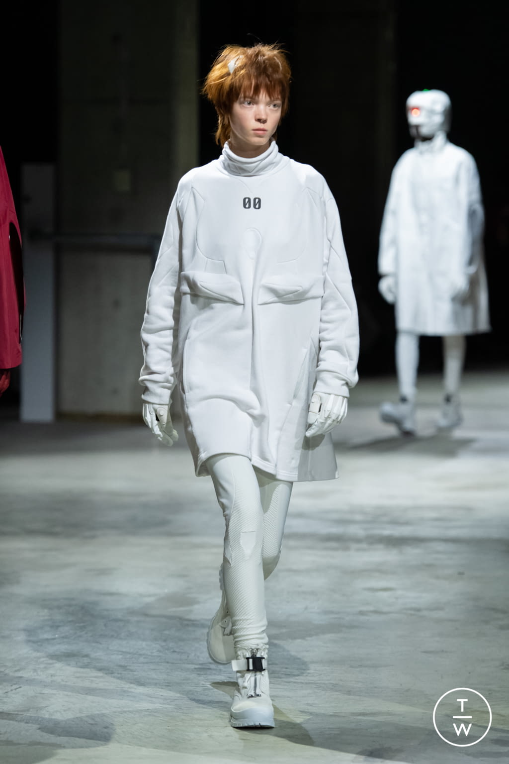 Fashion Week Paris Fall/Winter 2021 look 15 de la collection Undercover womenswear