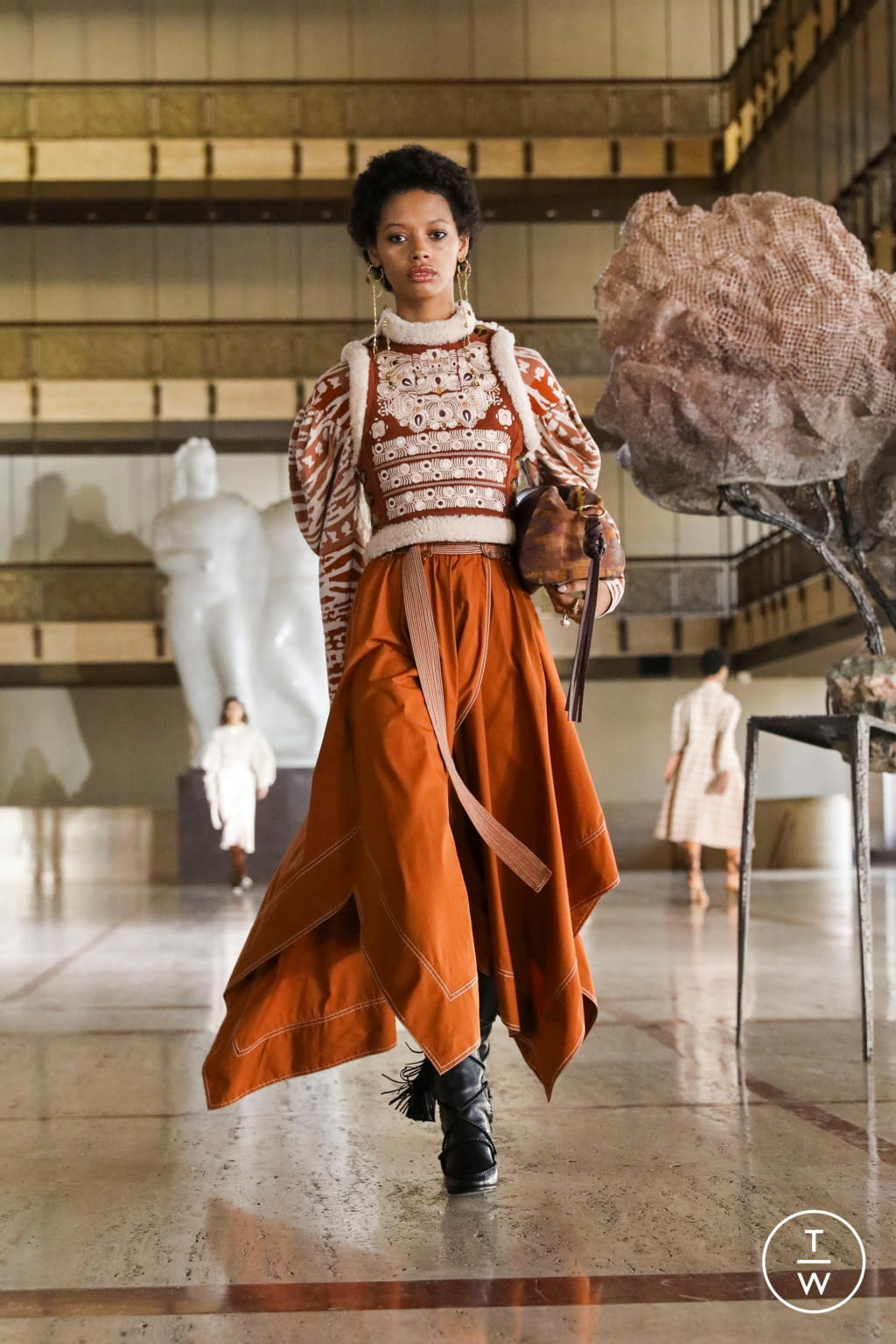 Fashion Week New York Fall/Winter 2021 look 7 de la collection Ulla Johnson womenswear