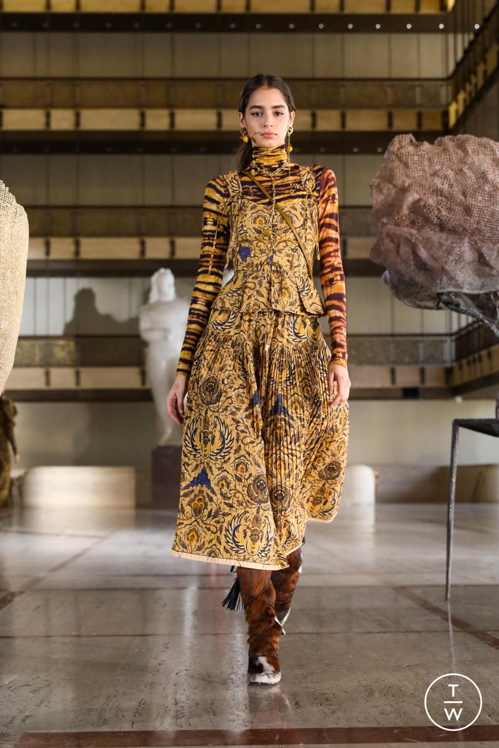 Fashion Week New York Fall/Winter 2021 look 18 de la collection Ulla Johnson womenswear