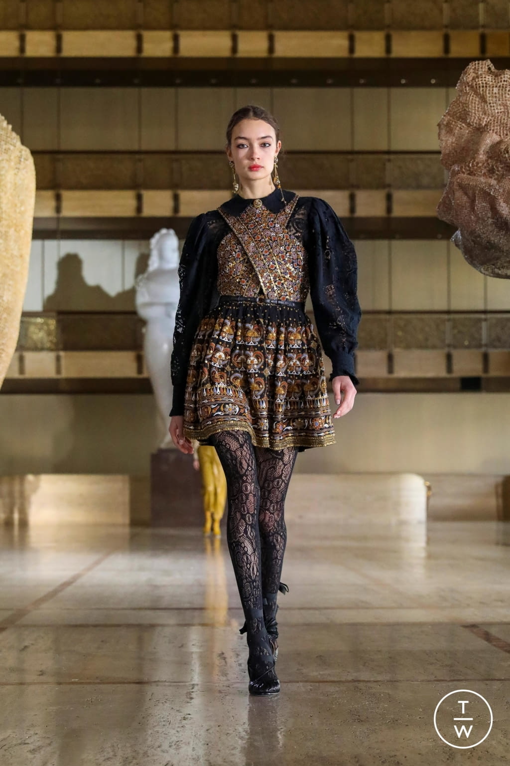 Fashion Week New York Fall/Winter 2021 look 25 de la collection Ulla Johnson womenswear
